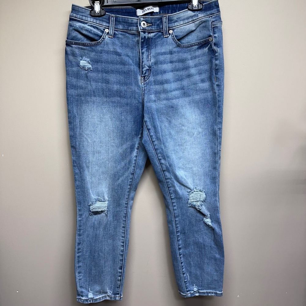 Lila Ryan Womens Jeans‎ Size 32 Blue Distressed Skinny Crop Denim